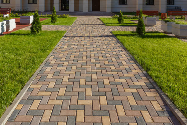 Best Professional Driveway Pavers  in Beloit, WI